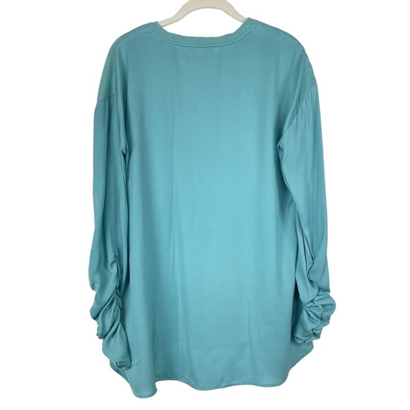 H Halston Sweater Womens Small Turquoise Blue Green Knit Front Satiny Back Ruch - Picture 3 of 8